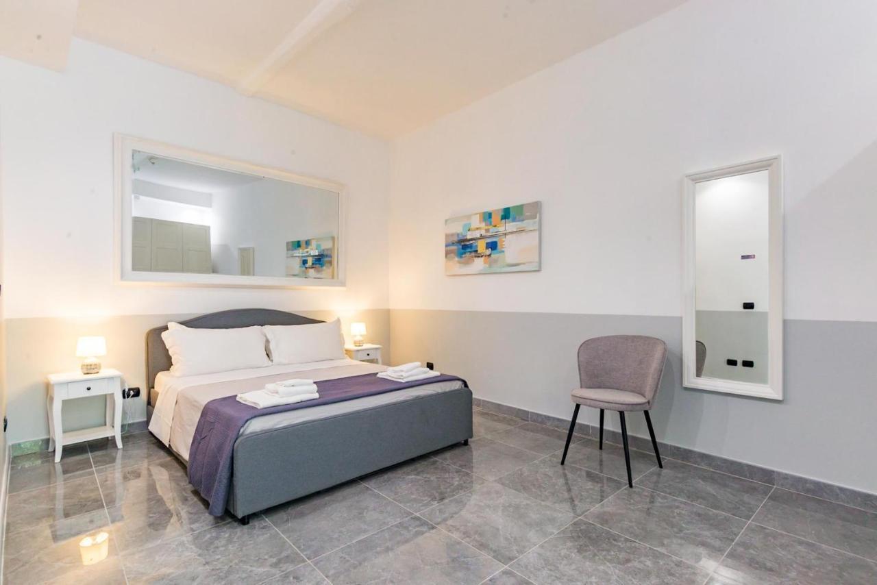 Laurina Deluxe Apartment Rom